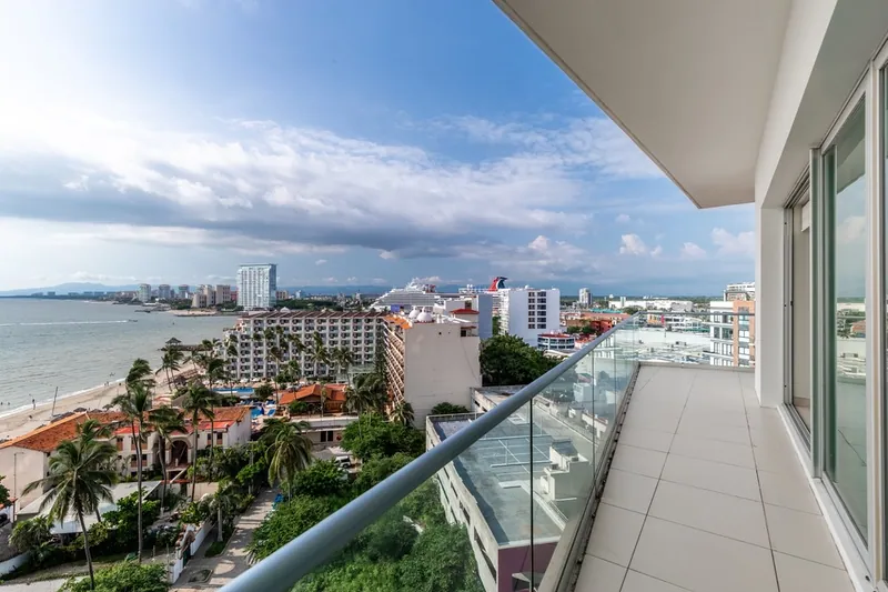 Residence 1001 at ICON Vallarta — The rest