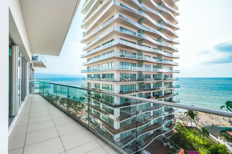 Residence 1001 at ICON Vallarta — The details