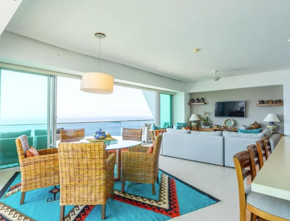 Residence 2301 Tower 3