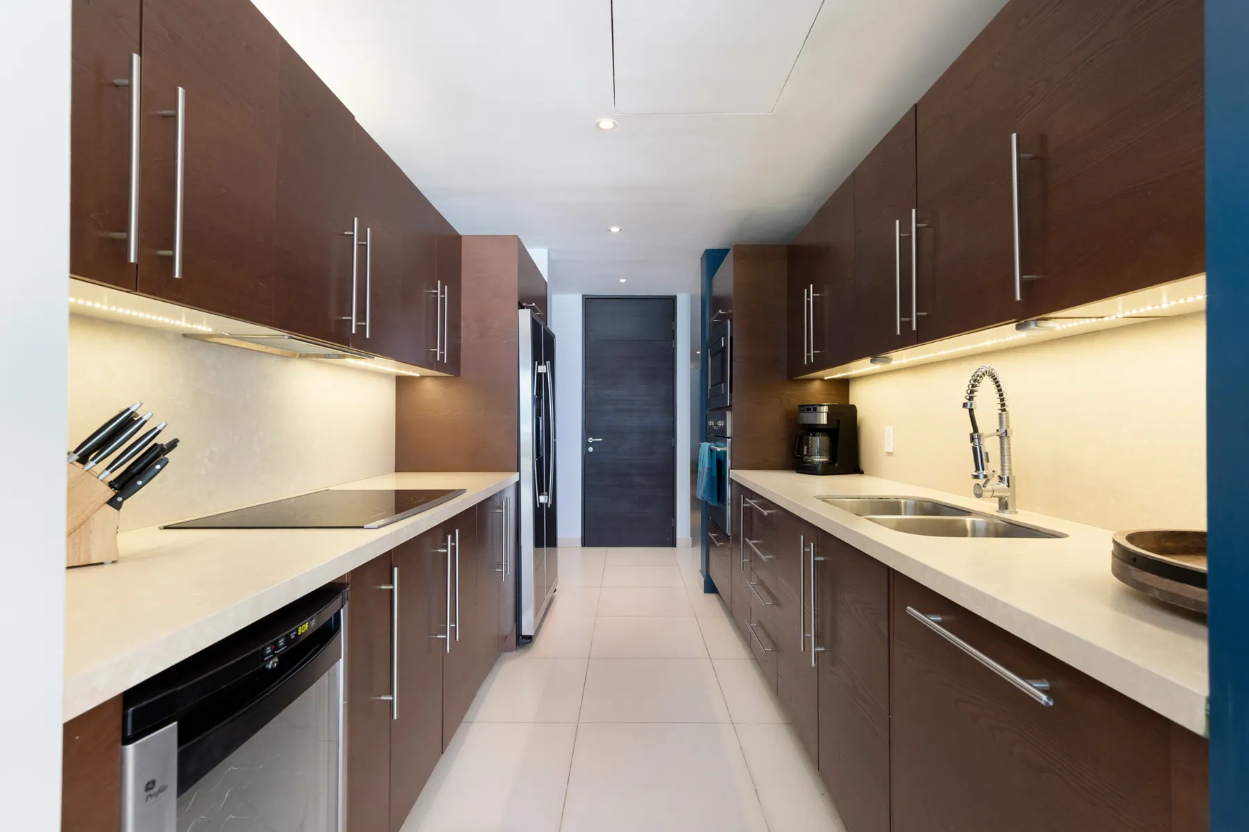 Residence 902 at ICON Vallarta — A un ascensor