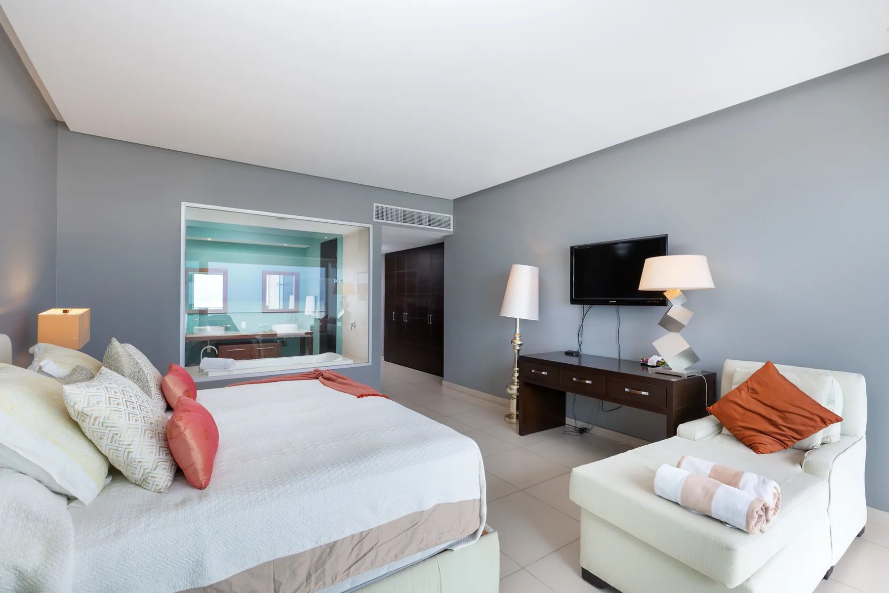Residence 902 at ICON Vallarta — The details